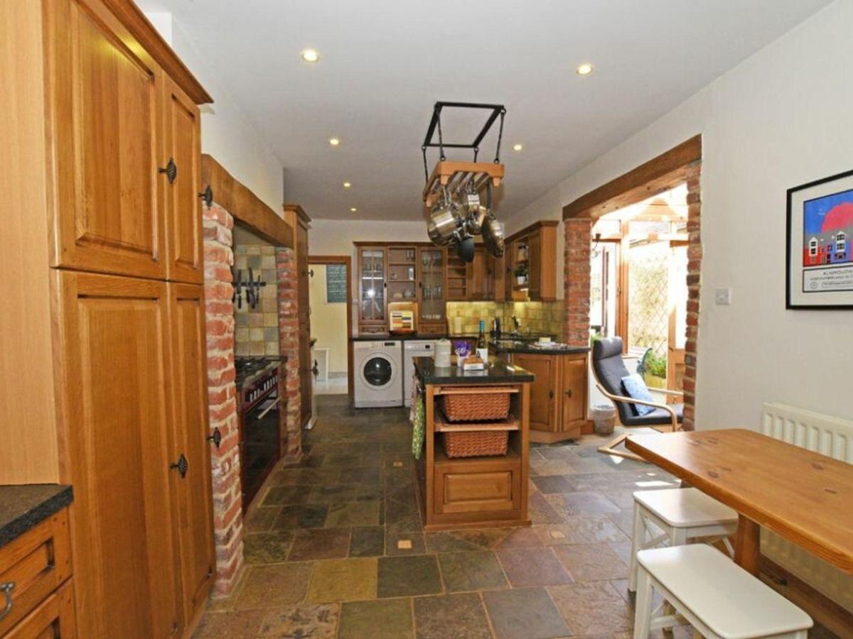 Rose House Villa Alnwick Bagian luar foto