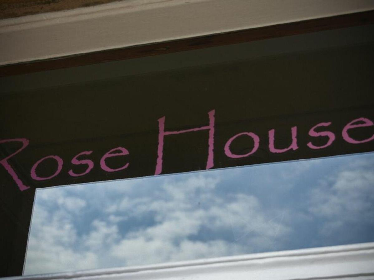 Rose House Villa Alnwick Bagian luar foto